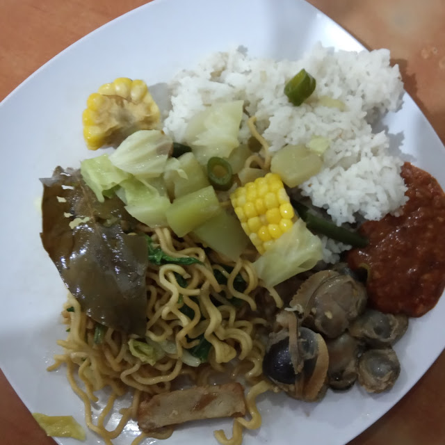 Nasi Campur Campur