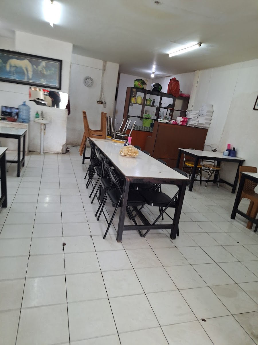 Rumah Makan Padang Cipete Raya