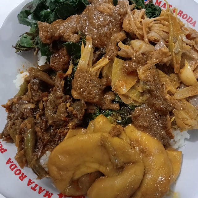 Nasi Gulai Iso