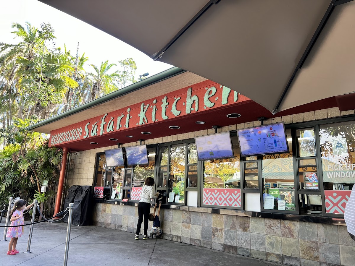 Safari Kitchen