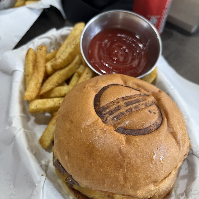 Double Cheeseburger