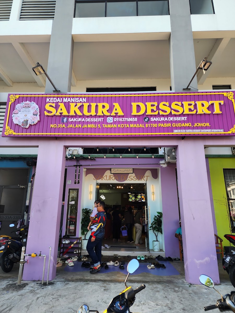 Sakura dessert