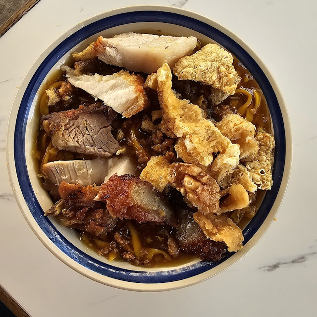 Lechon Lomi Special
