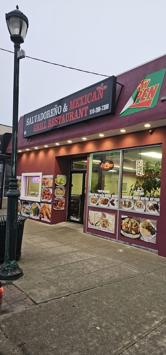 Salvadoreno and mexican grill restaurant