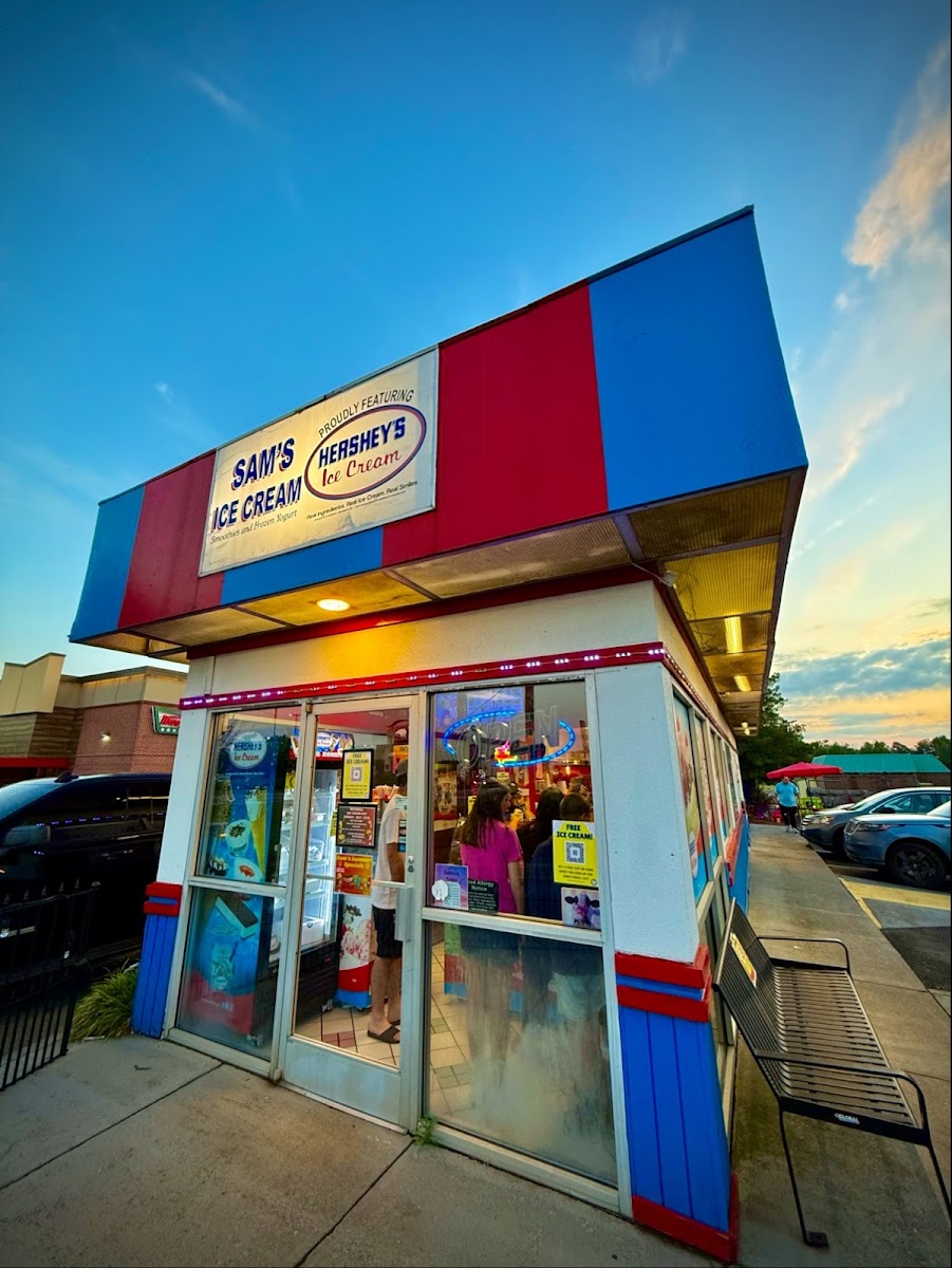 Sam's Ice Cream - Clemmons