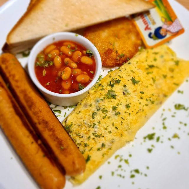 Sandys Special Breakfast Plate
