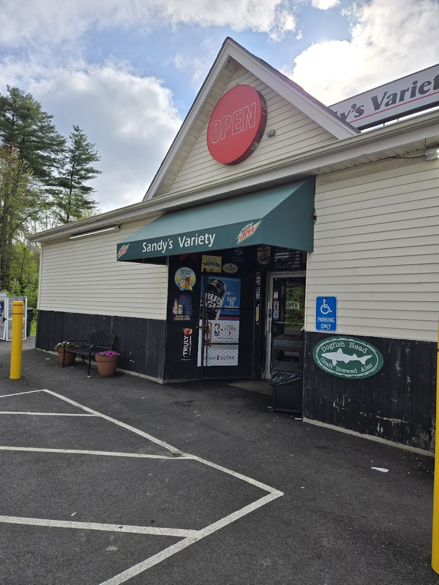 Sandy's Variety & Sub Shop