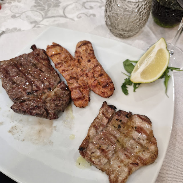 Misto Carne Salsiccia Maiale E Vitello
