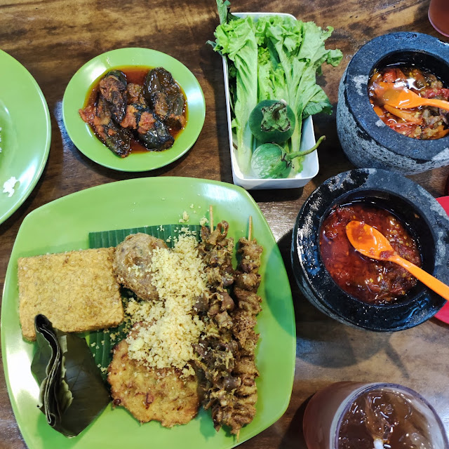 Nasi Tutug Oncom