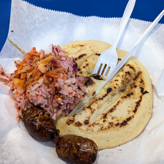 Carne Asada Pupusa
