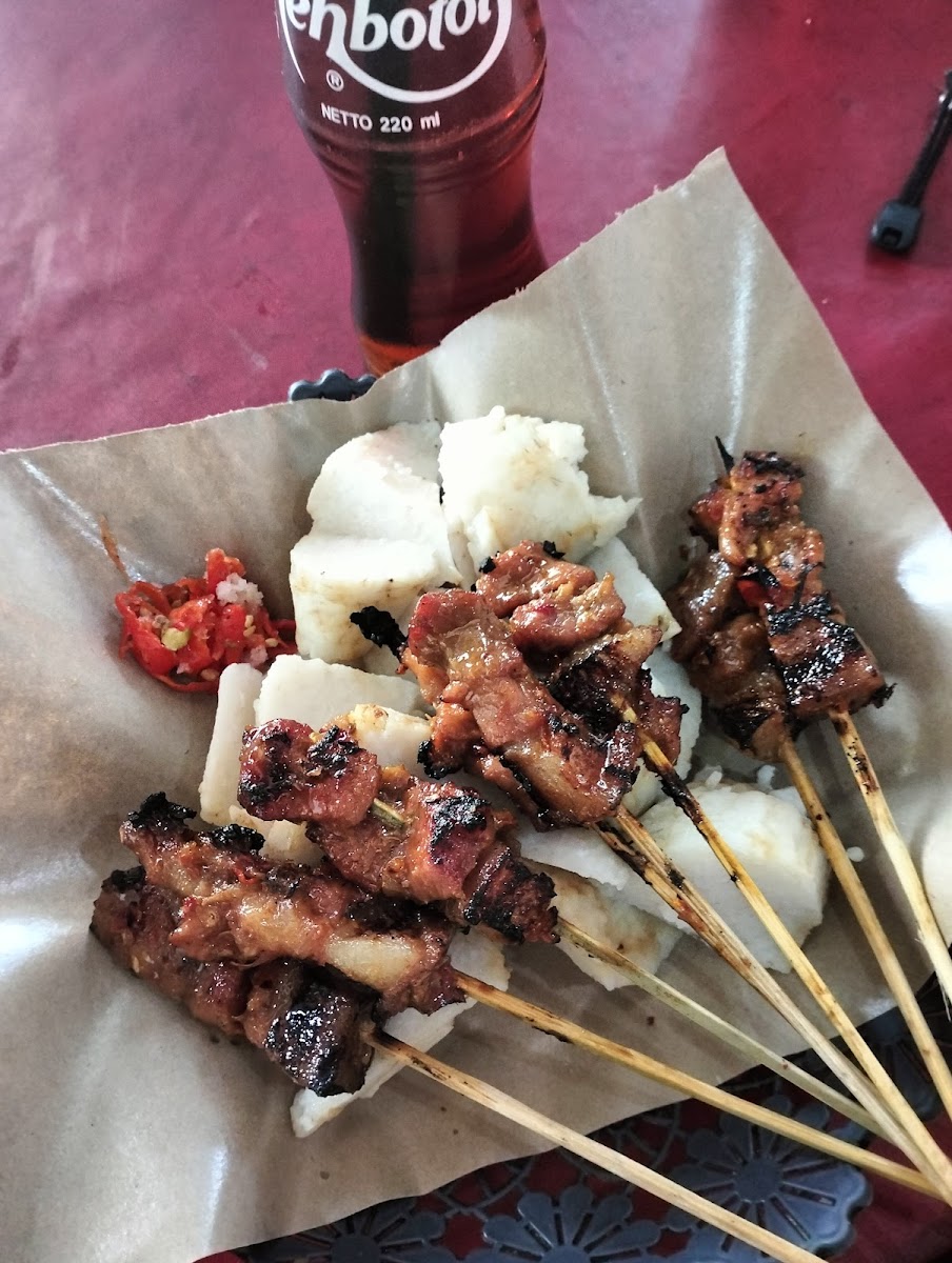 Sate Babi Yan's Dollar