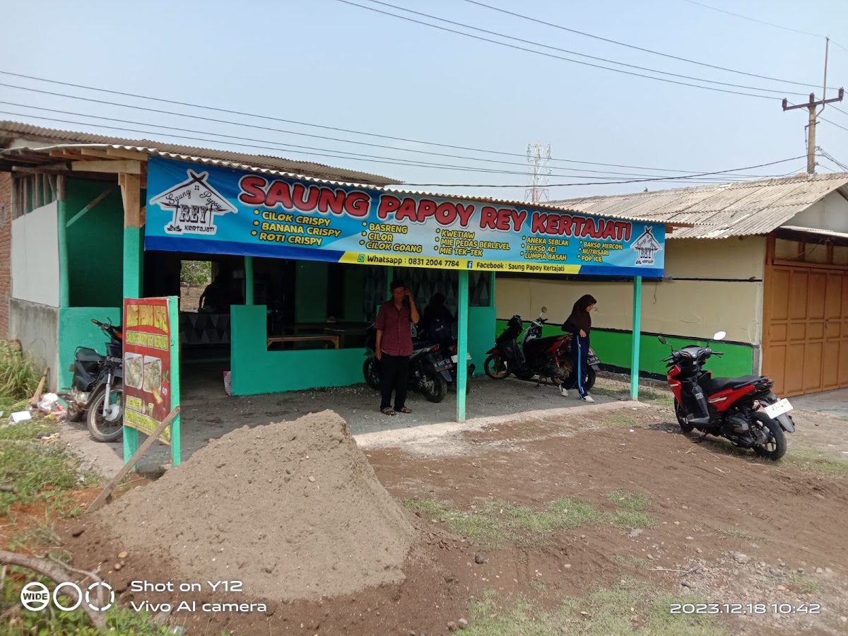 Saung Papoy REY Kertajati