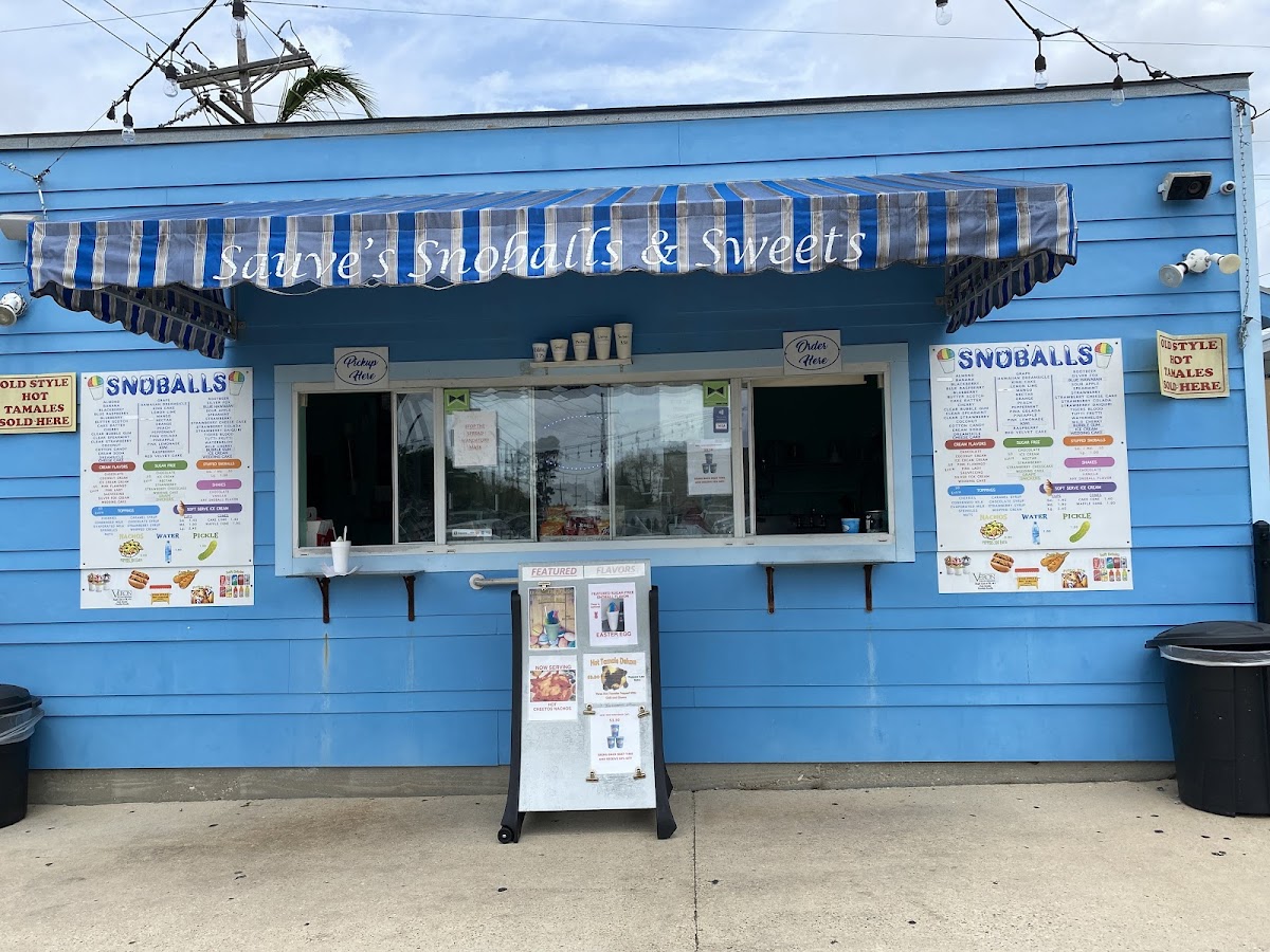 Sauve's Snoballs & Sweets