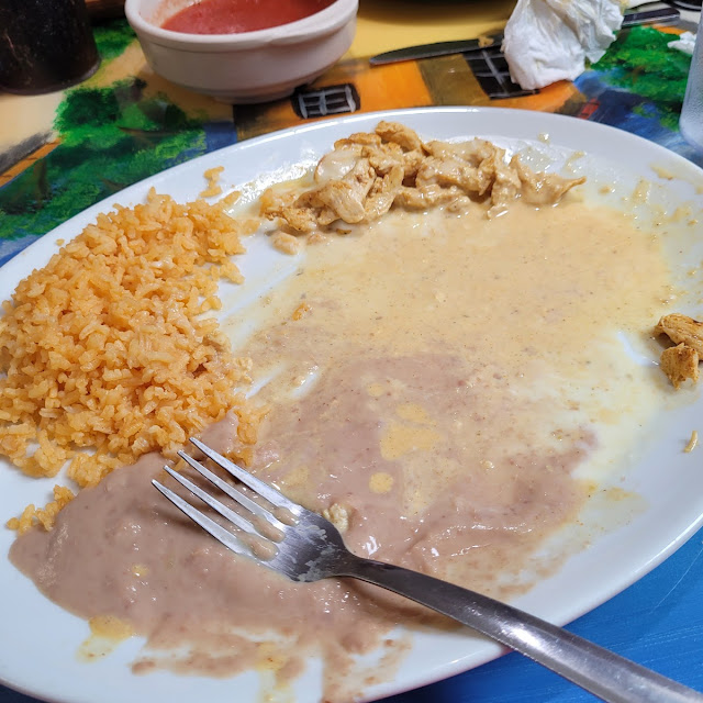 Polo Bandido with Chicken