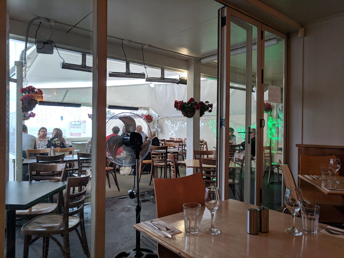 Scalini's Italian Restaurant & Pizzeria