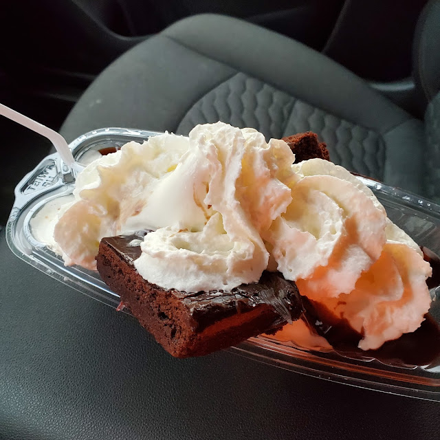 Brownie Sundae