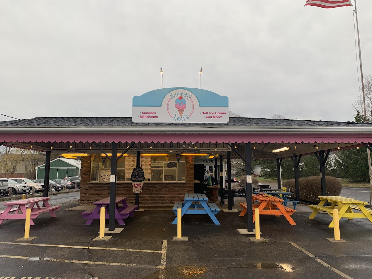 Scoopy Lou’s