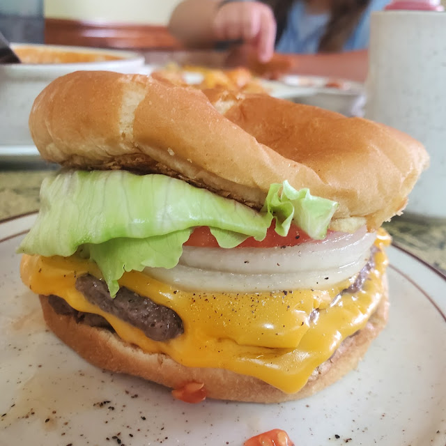 Double Cheeseburger