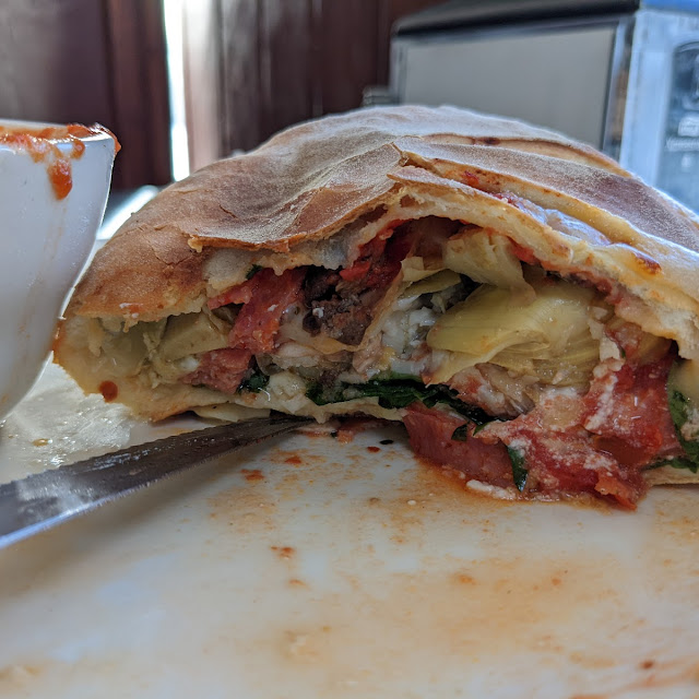 Carolyn Special Calzone