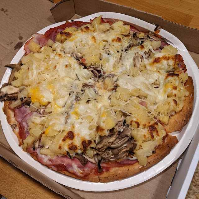 Canadian Bacon Pineapple & Mushrooms