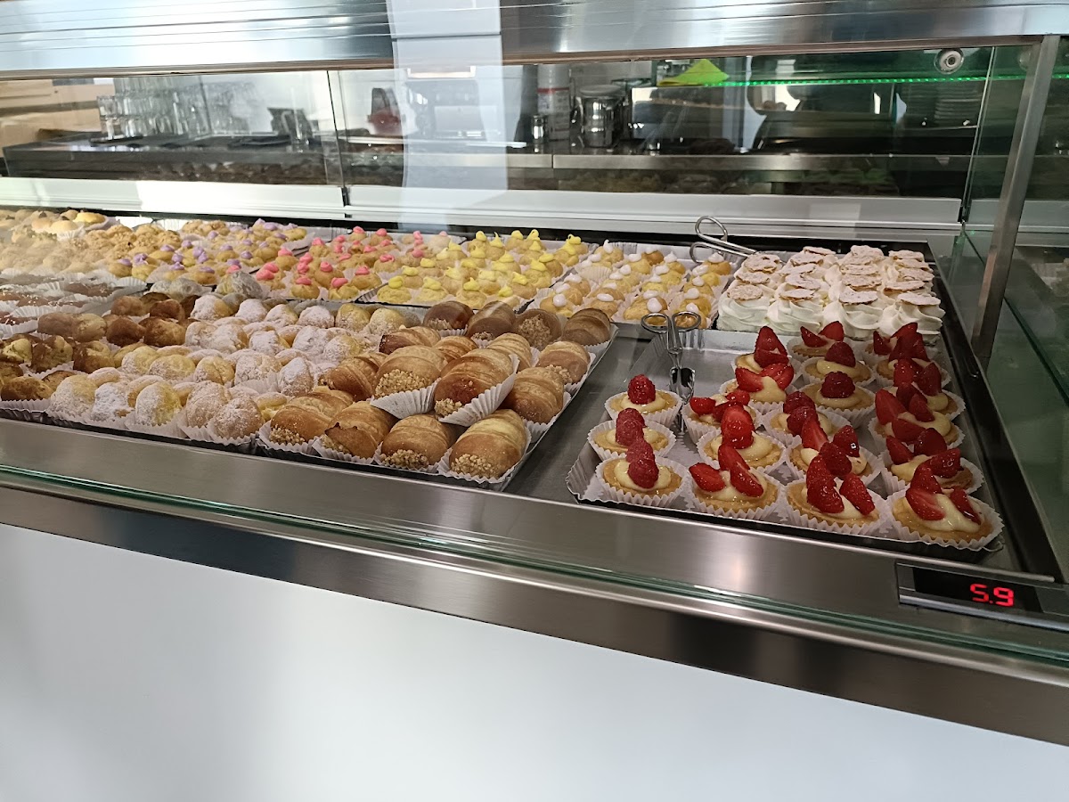 Segafredo Caffè - Pasticceria Caffetteria Cavicchio