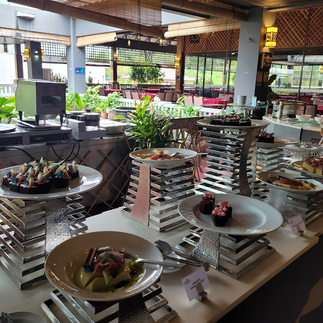 Buffet Table