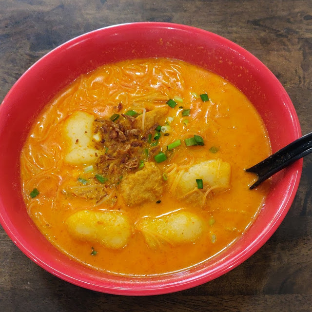 Curry Fish Paste Noodles