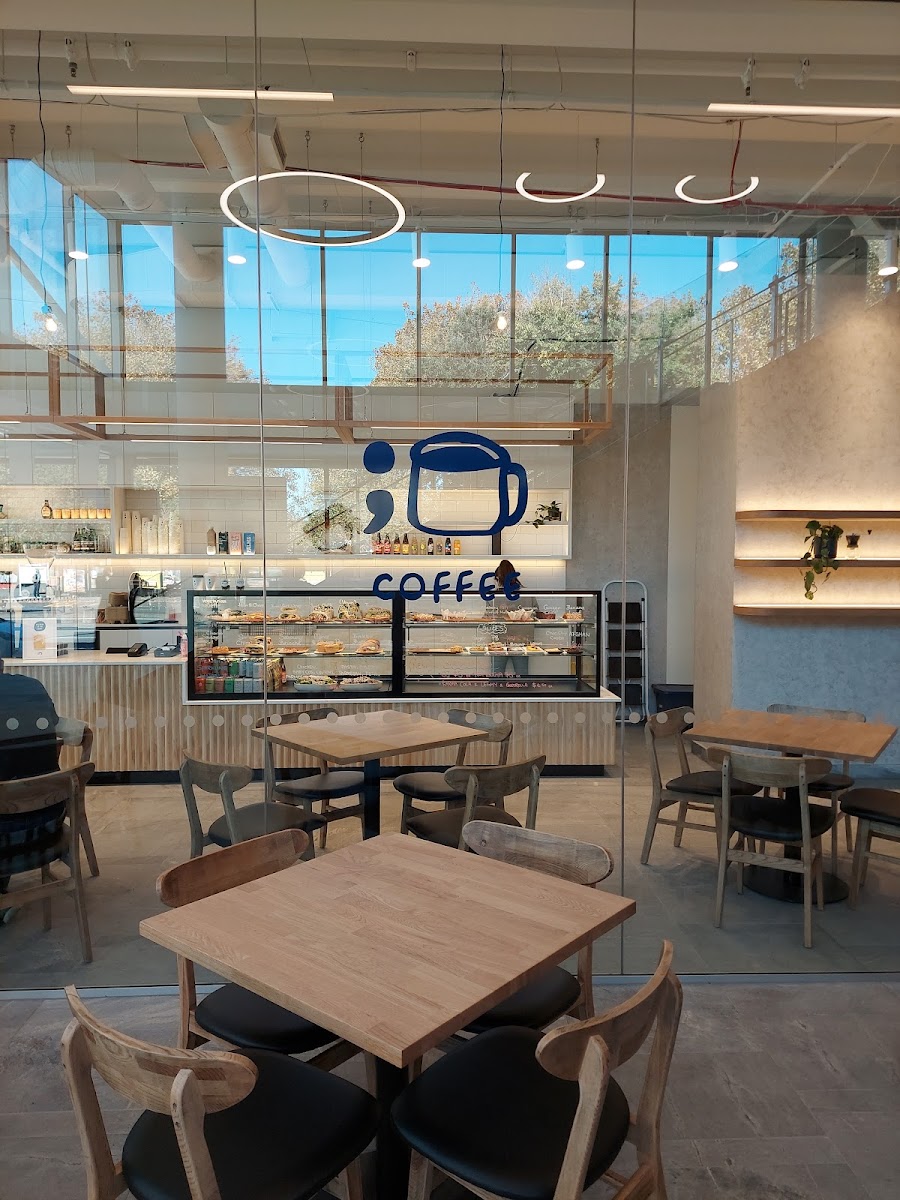 Semicolon Café - Auckland Central