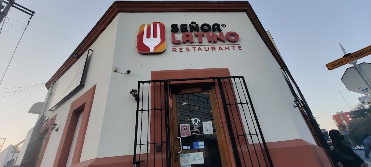Señor Latino Centro