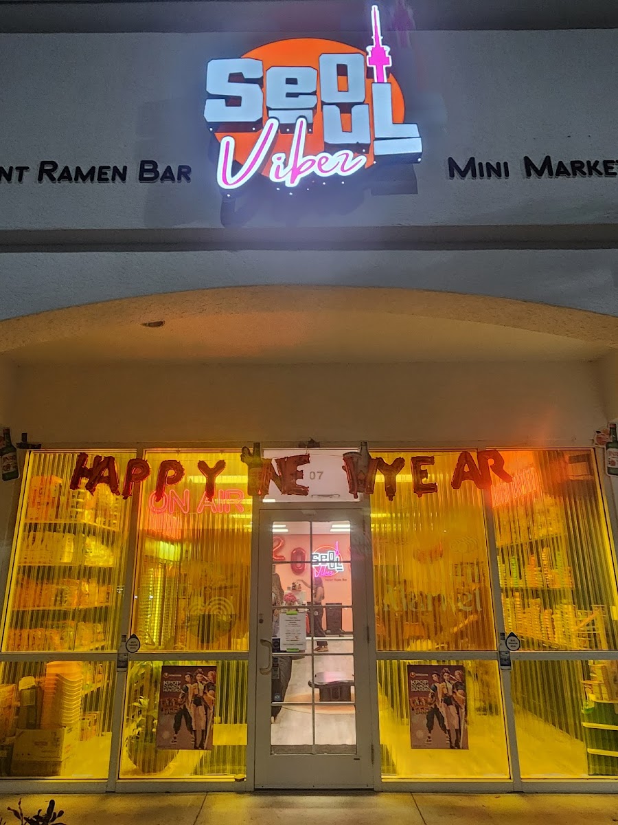 Seoul Vibez Instant Ramen Bar + Mini Market