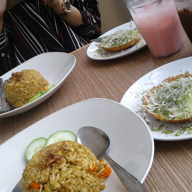 Nasi Goreng Serabi Green Tea Keju