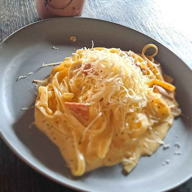 Fettuccine Carbonara