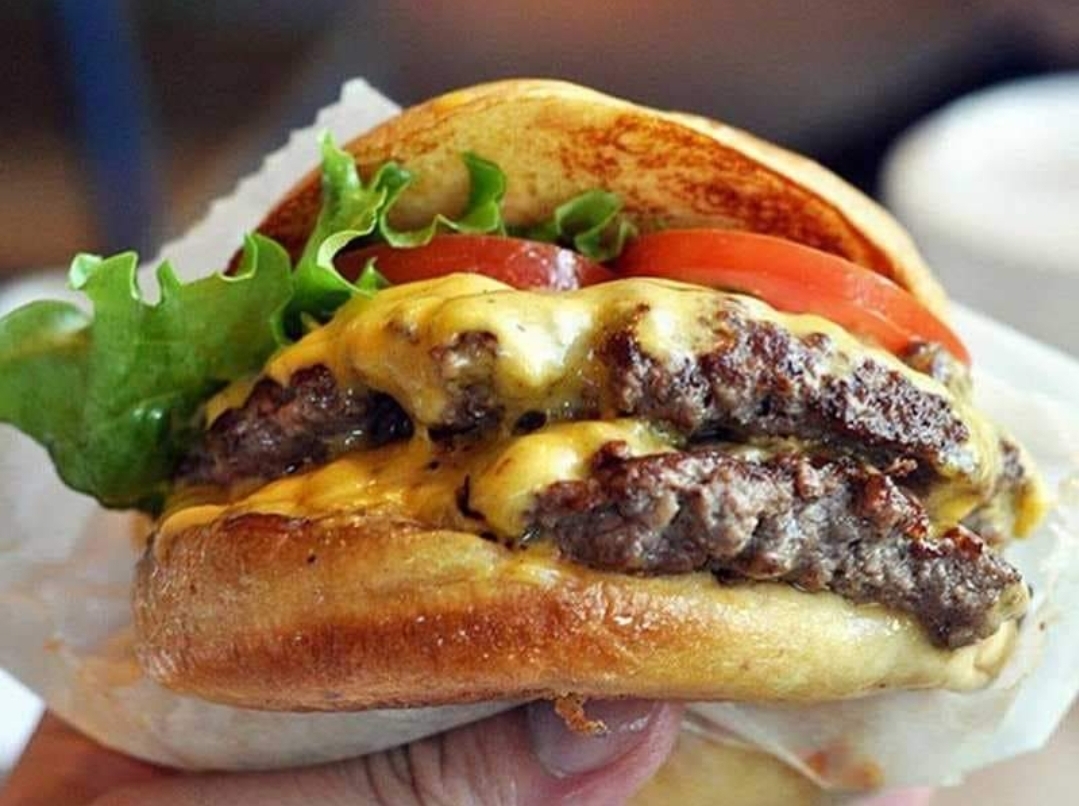 Shake Shack - PA 19148