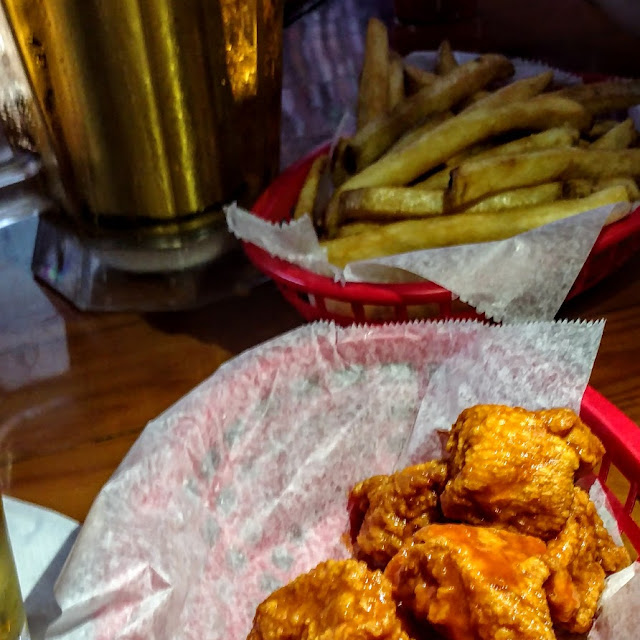 Bar & Grill