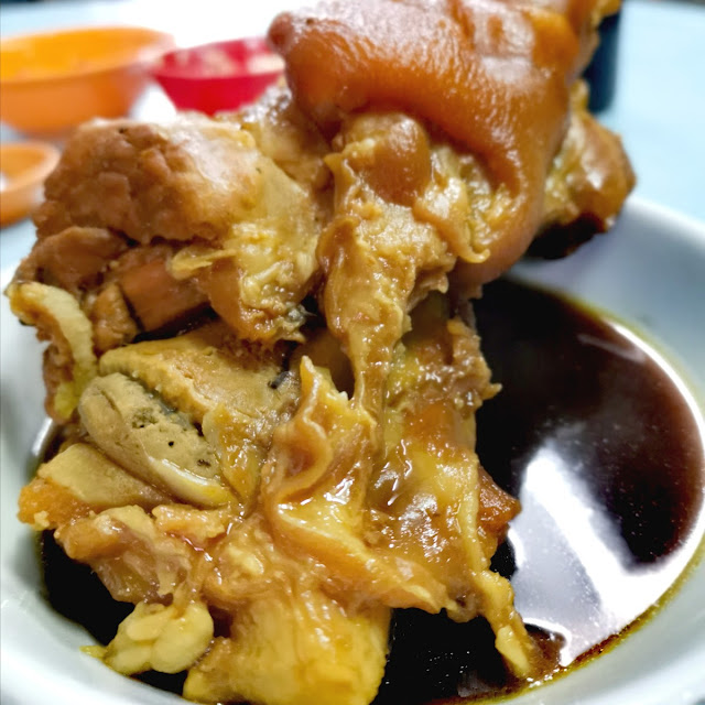 Braised Pork Knuckle