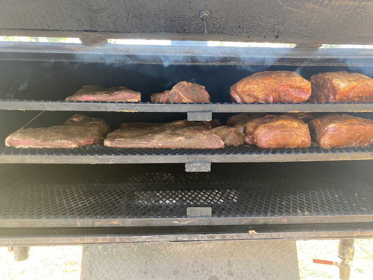 Sho-Nuff Smokehouse Q
