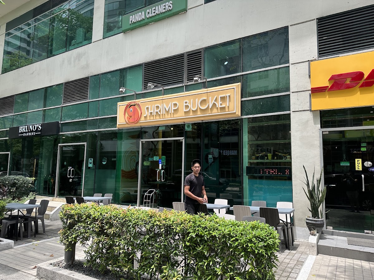 Shrimp Bucket BGC