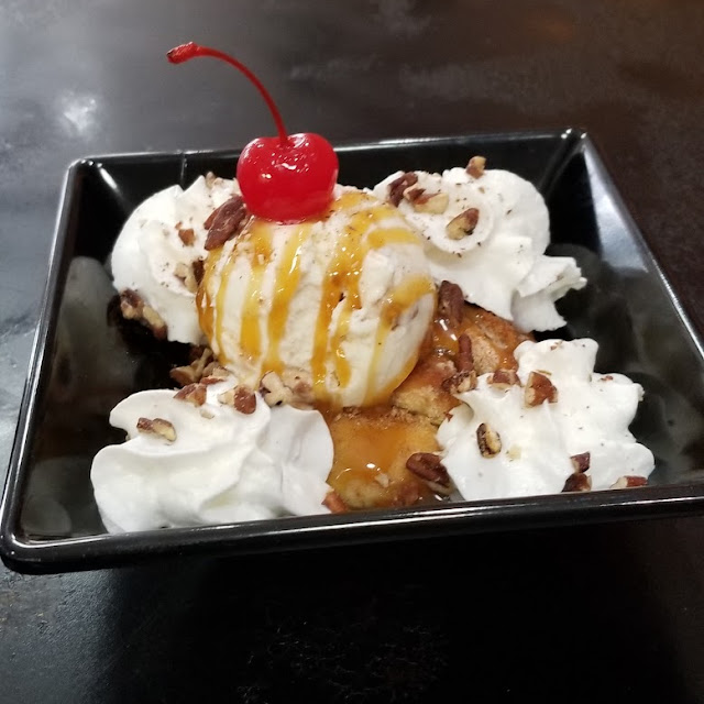 Cinnamon Knot Sundaes