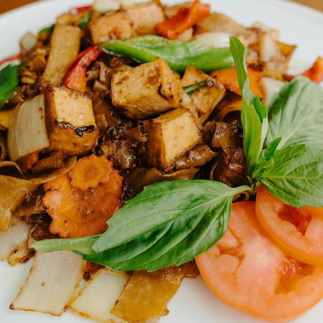 Drunken Noodle