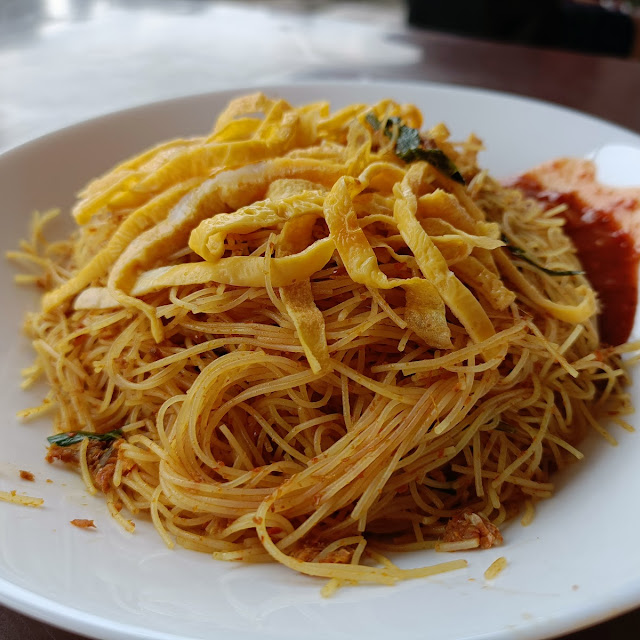 Mee Siam and Sambal