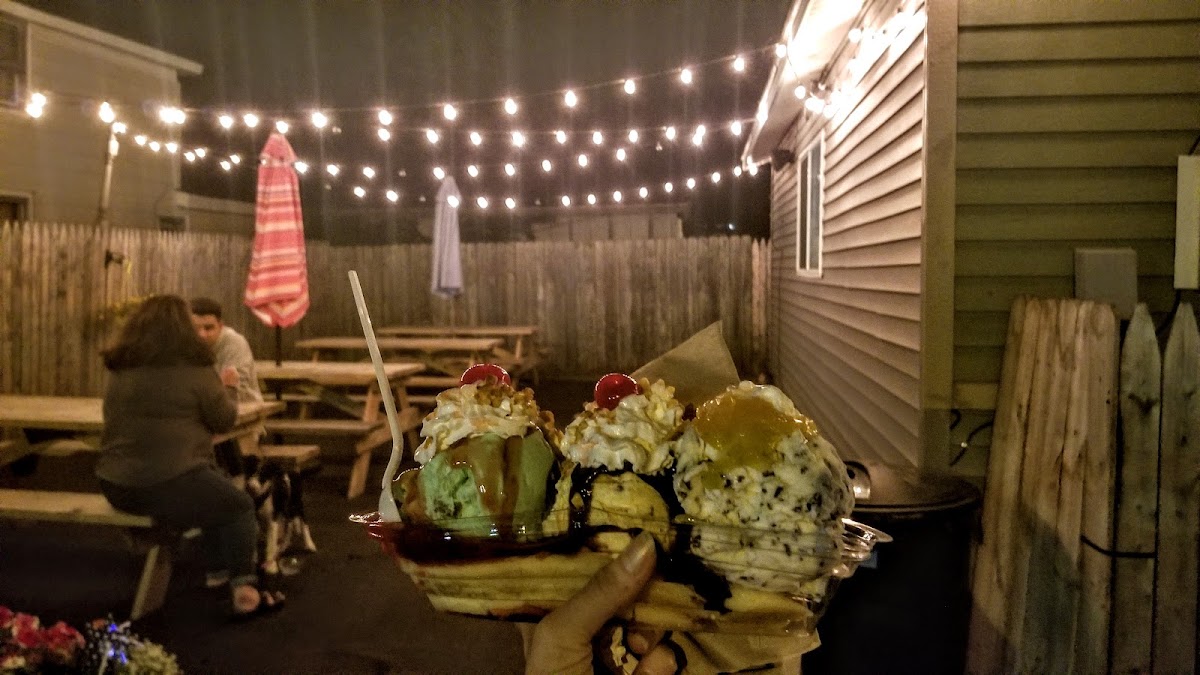 Six Scoops Ice Cream