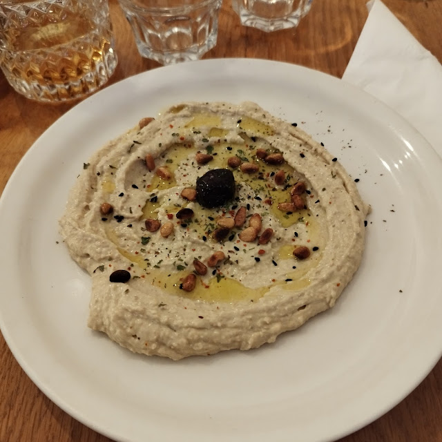 Hummus
