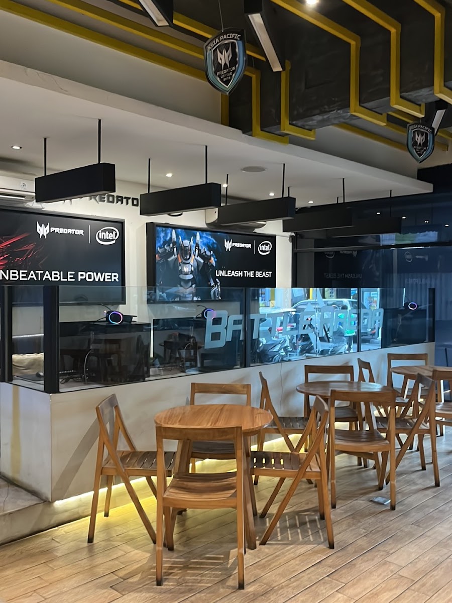 SKYLAND Cyber Game Arena