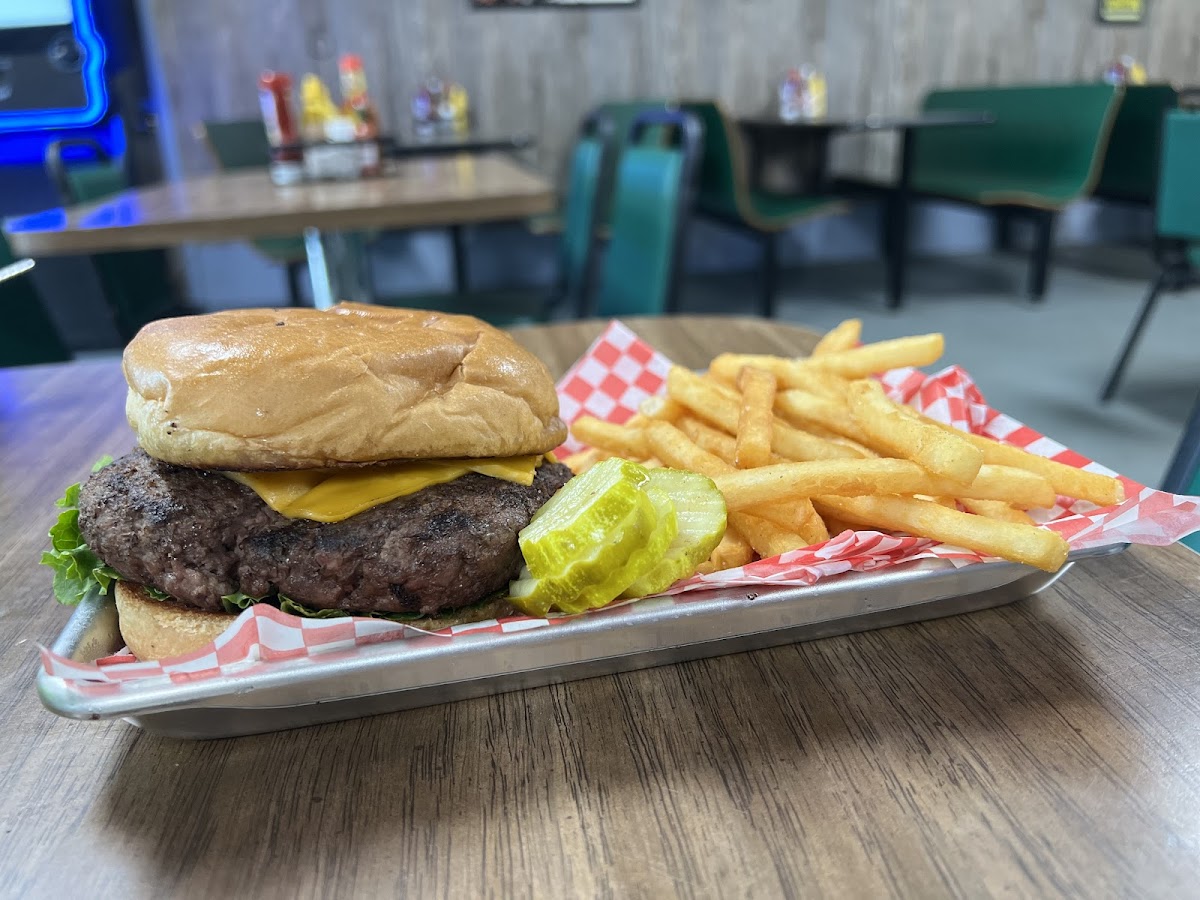 Sliders Pub