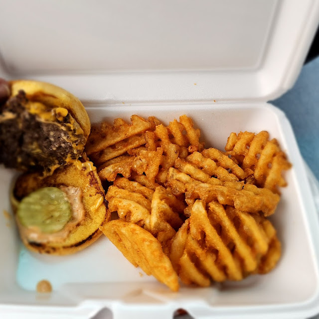 Signature Seasoned Waffle Fry