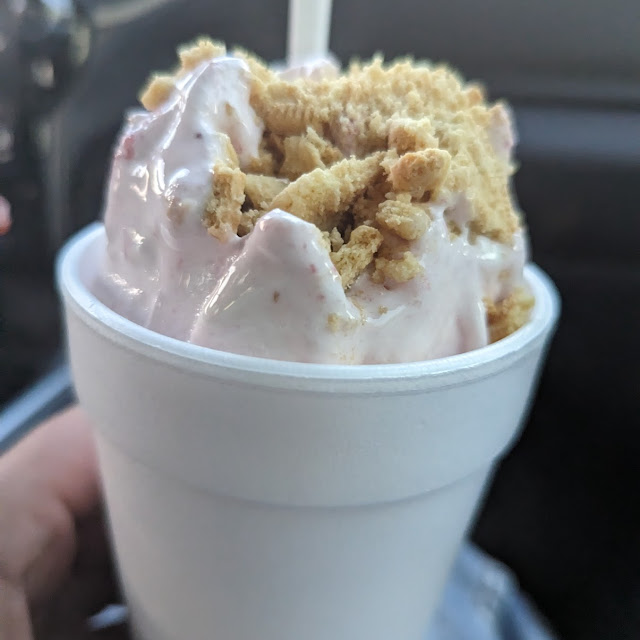 White Oreo with Strawberries