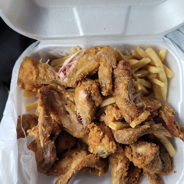 Fried Chicken Wings Dinner