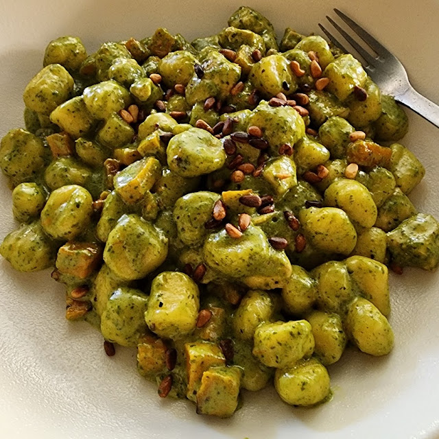 Gnocchi Con Pesto and Chicken