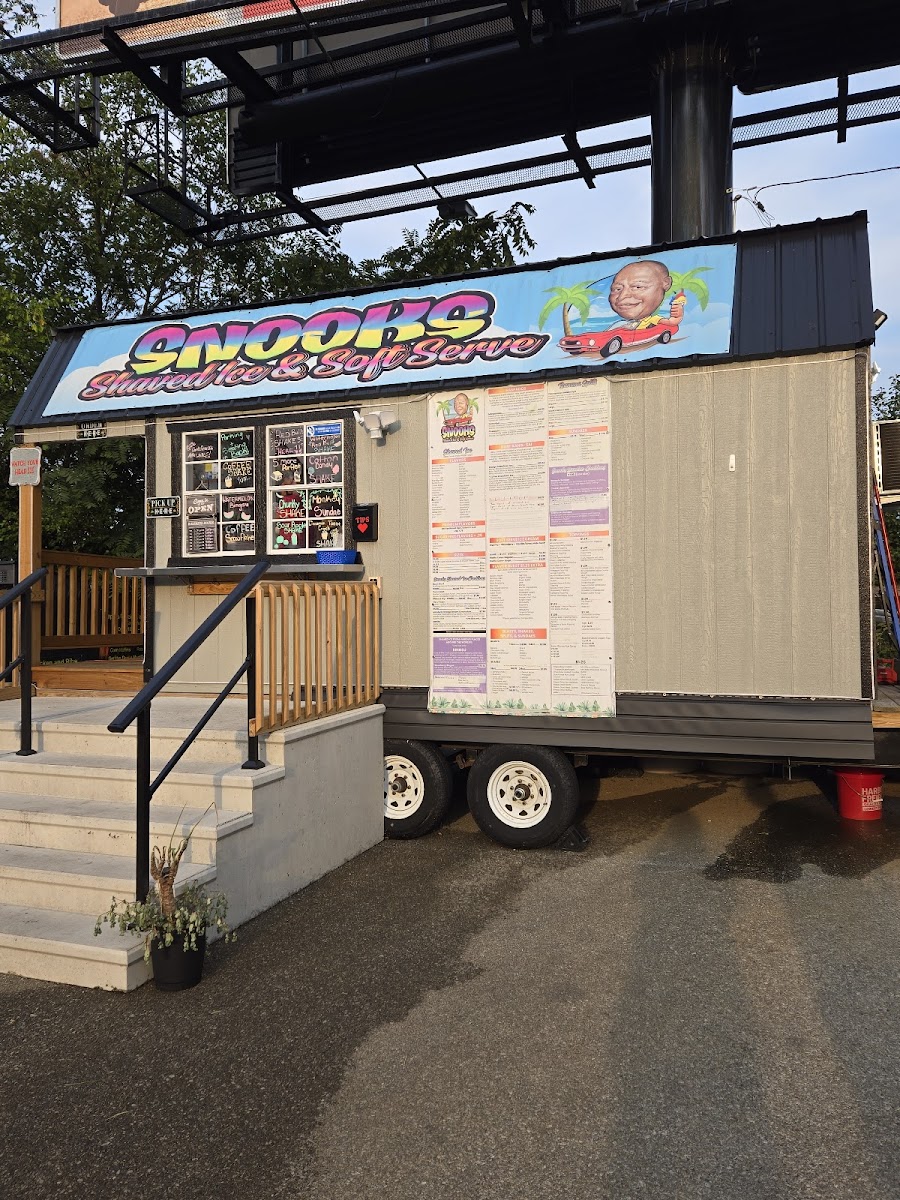 Snooks Shaved Ice & Soft Serve