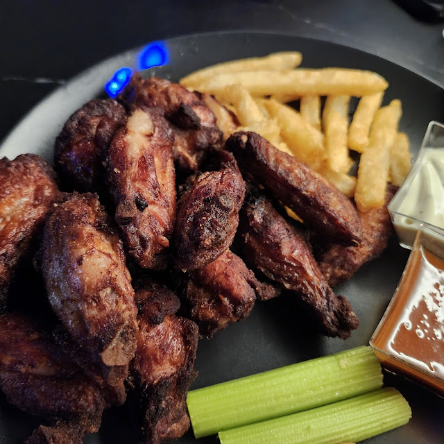 2lb Wings and Fries